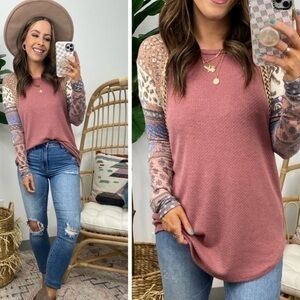 5th ray multi pattern sleeve top